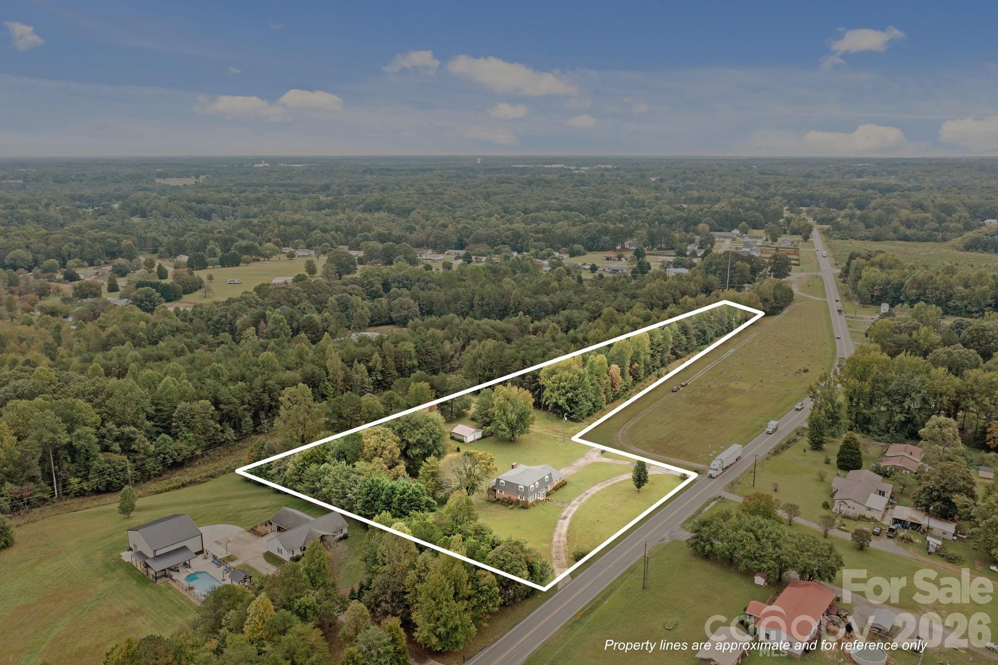 1463 Charlotte Highway Mooresville NC 28115