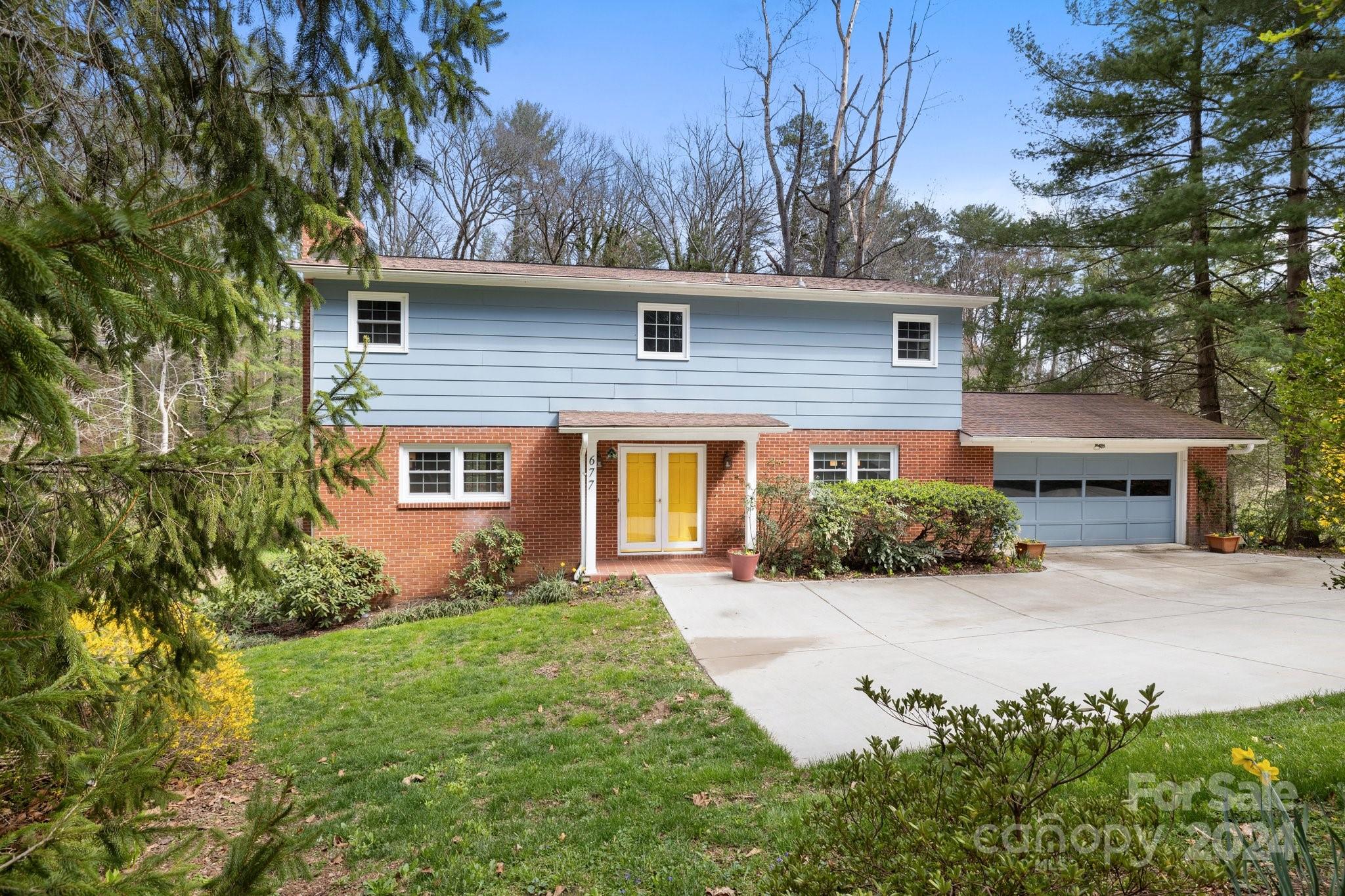 677 New Haw Creek Road Asheville NC 28805