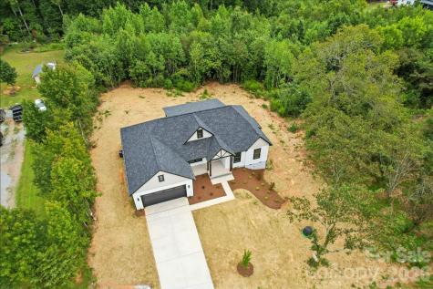 1132 Reba Lane Kannapolis NC 28081