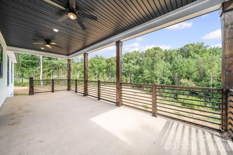 1132 Reba Lane Kannapolis NC 28081