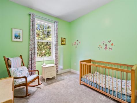 73 Honeysuckle Lane Asheville NC 28806