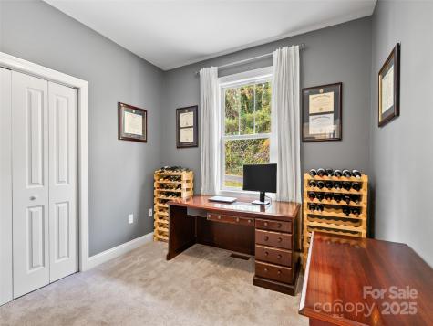 73 Honeysuckle Lane Asheville NC 28806