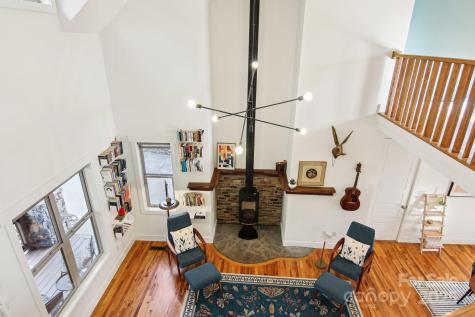 12 Mayfield Road Asheville NC 28804