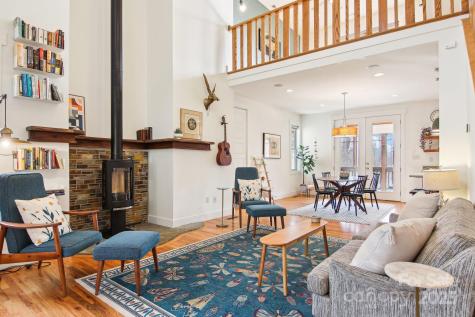 12 Mayfield Road Asheville NC 28804