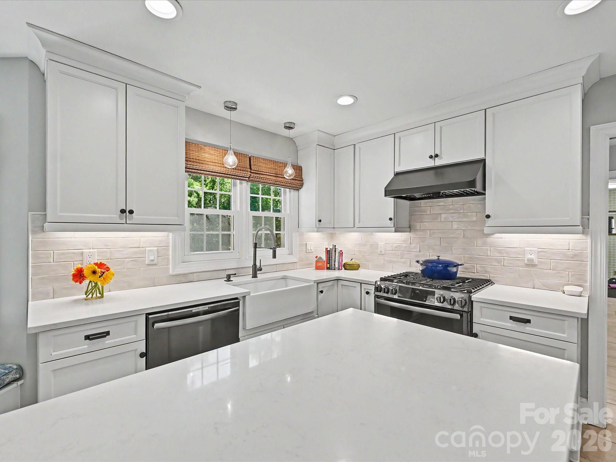 6304 Dovefield Road Charlotte NC 28277