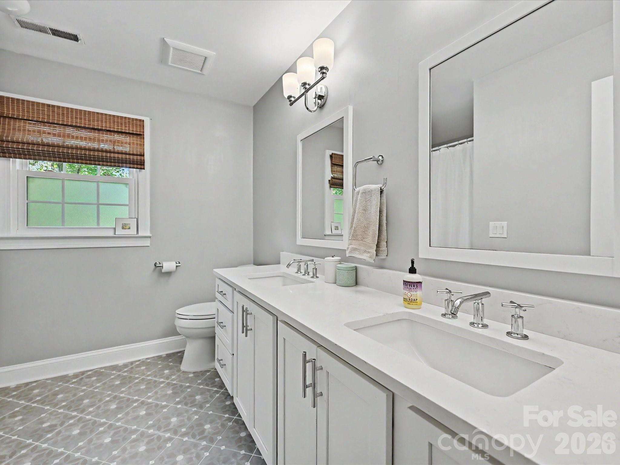 6304 Dovefield Road Charlotte NC 28277