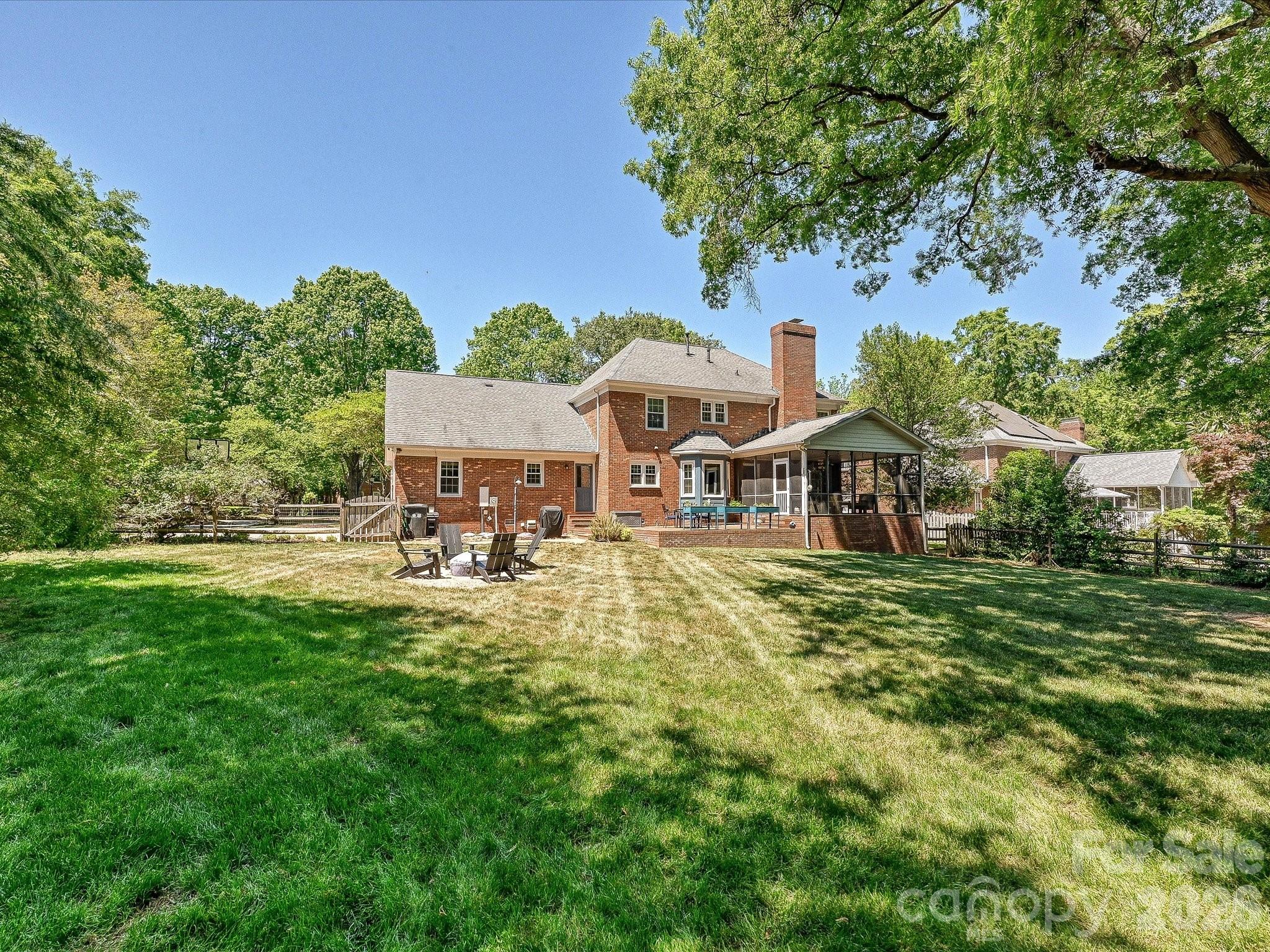 6304 Dovefield Road Charlotte NC 28277