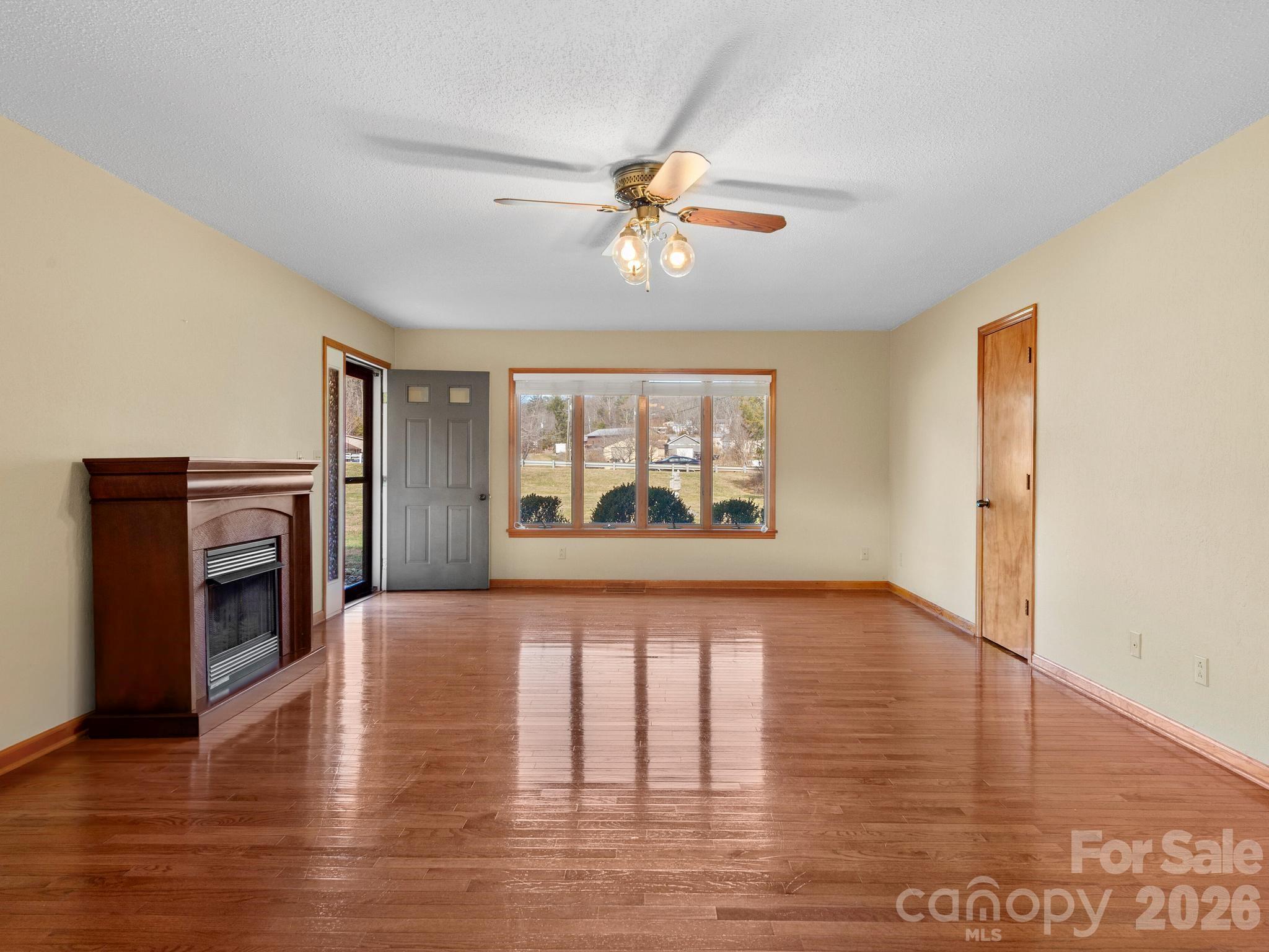 1287 Charlotte Highway Fairview NC 28730