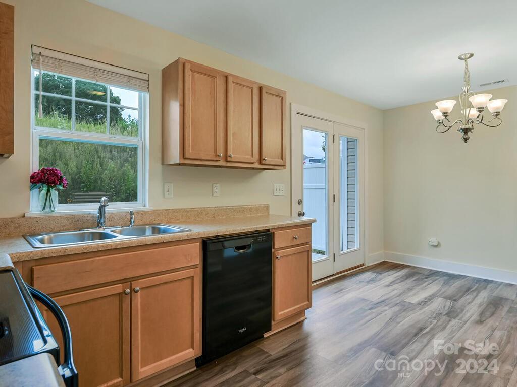 104 Monmouth Way Candler NC 28715