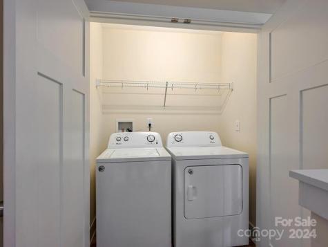 104 Monmouth Way Candler NC 28715