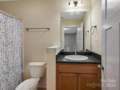 104 Monmouth Way Candler NC 28715