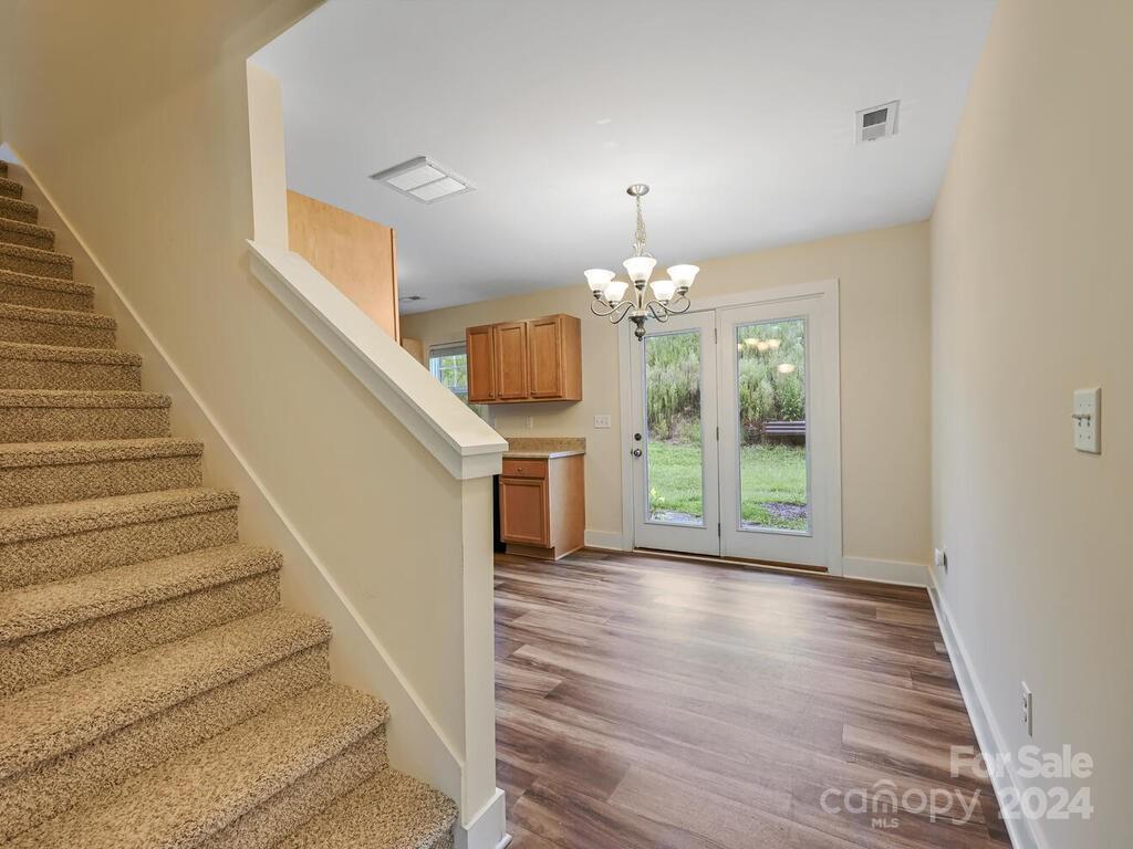 104 Monmouth Way Candler NC 28715