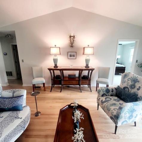 35 Cedarcliff Circle Asheville NC 28803