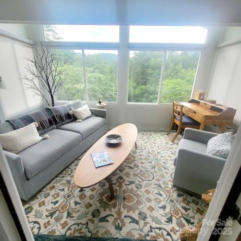 35 Cedarcliff Circle Asheville NC 28803