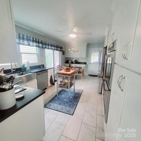 35 Cedarcliff Circle Asheville NC 28803