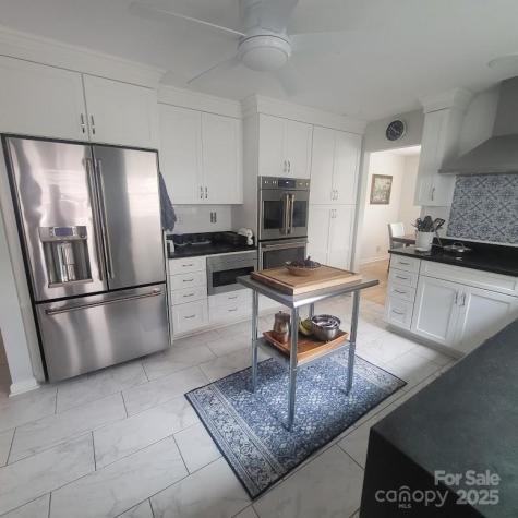 35 Cedarcliff Circle Asheville NC 28803