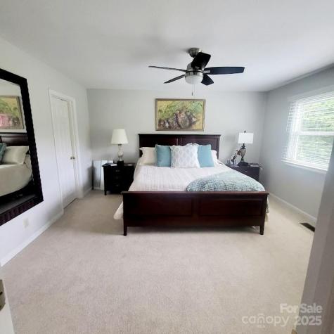 35 Cedarcliff Circle Asheville NC 28803