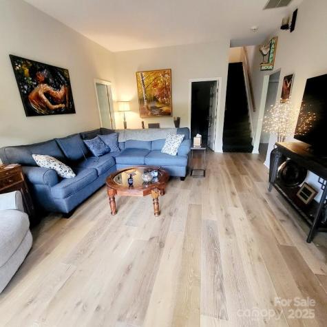 35 Cedarcliff Circle Asheville NC 28803