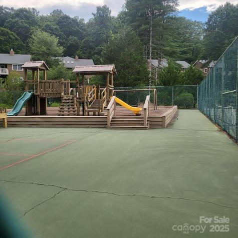 35 Cedarcliff Circle Asheville NC 28803