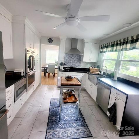 35 Cedarcliff Circle Asheville NC 28803