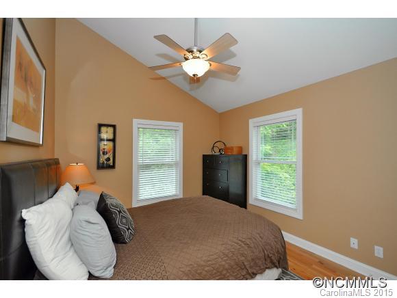107 Spooks Branch Road Asheville NC 28804