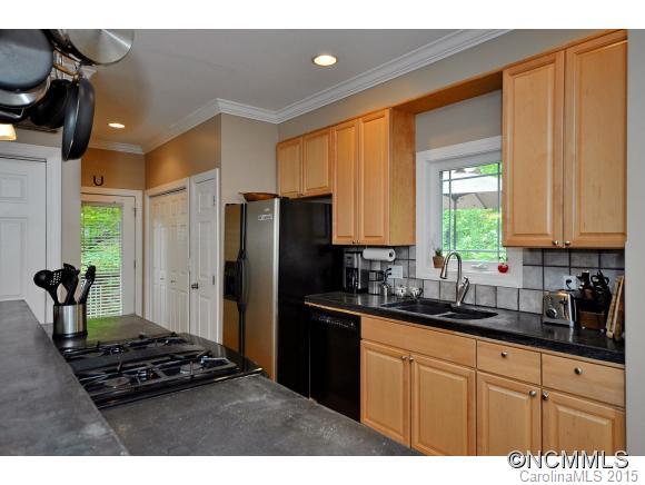 107 Spooks Branch Road Asheville NC 28804