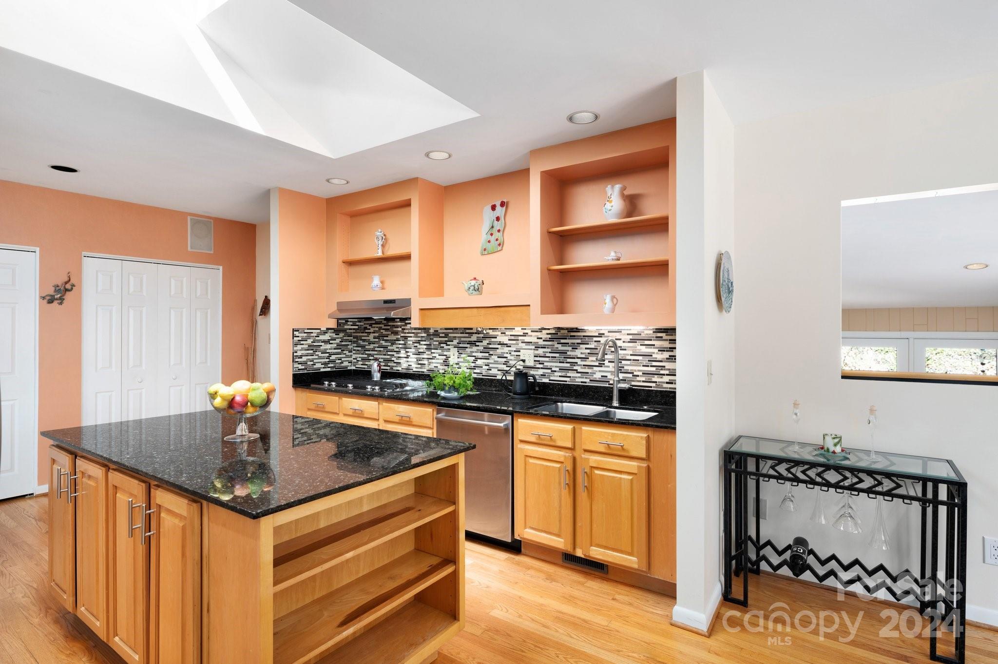 16 Brookwood Road Asheville NC 28804