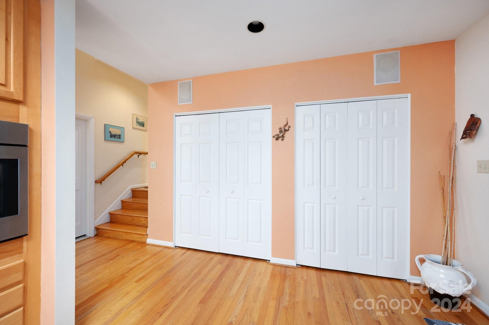 16 Brookwood Road Asheville NC 28804