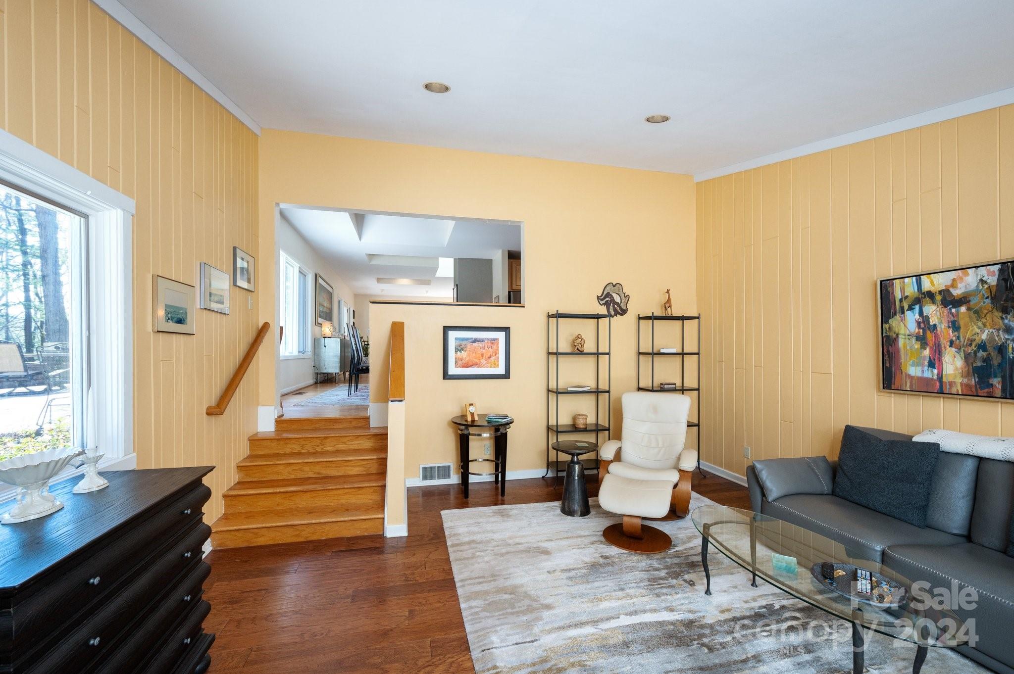 16 Brookwood Road Asheville NC 28804