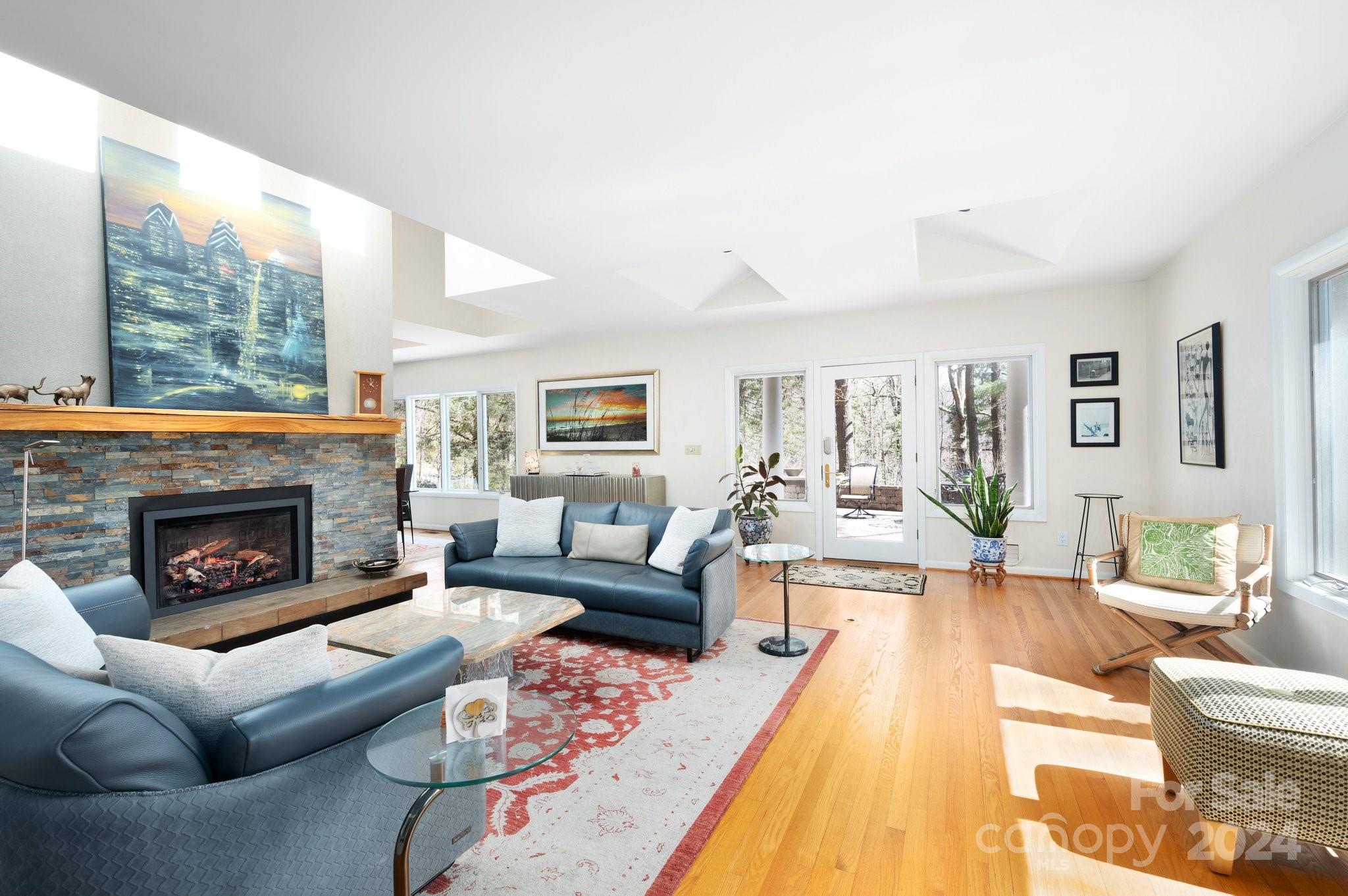 16 Brookwood Road Asheville NC 28804