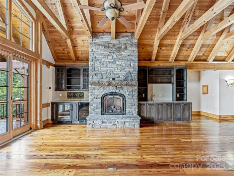 514 Eagle Lake Drive Brevard NC 28712