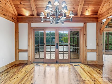 514 Eagle Lake Drive Brevard NC 28712