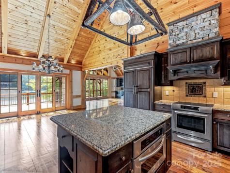 514 Eagle Lake Drive Brevard NC 28712