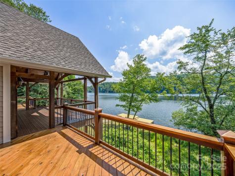 514 Eagle Lake Drive Brevard NC 28712