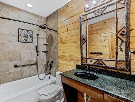 514 Eagle Lake Drive Brevard NC 28712