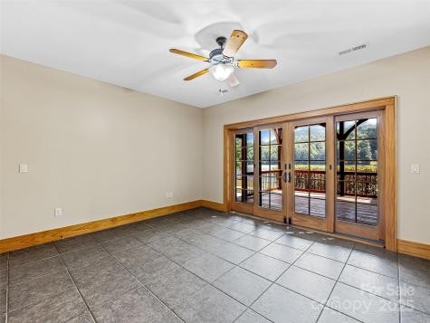 514 Eagle Lake Drive Brevard NC 28712