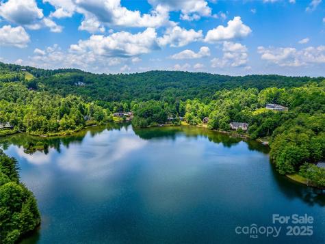 514 Eagle Lake Drive Brevard NC 28712
