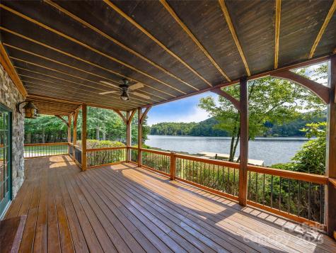 514 Eagle Lake Drive Brevard NC 28712