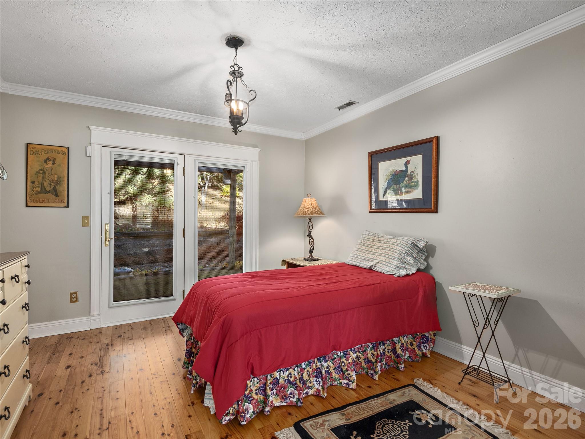 142 Twin Lakes Drive Candler NC 28715