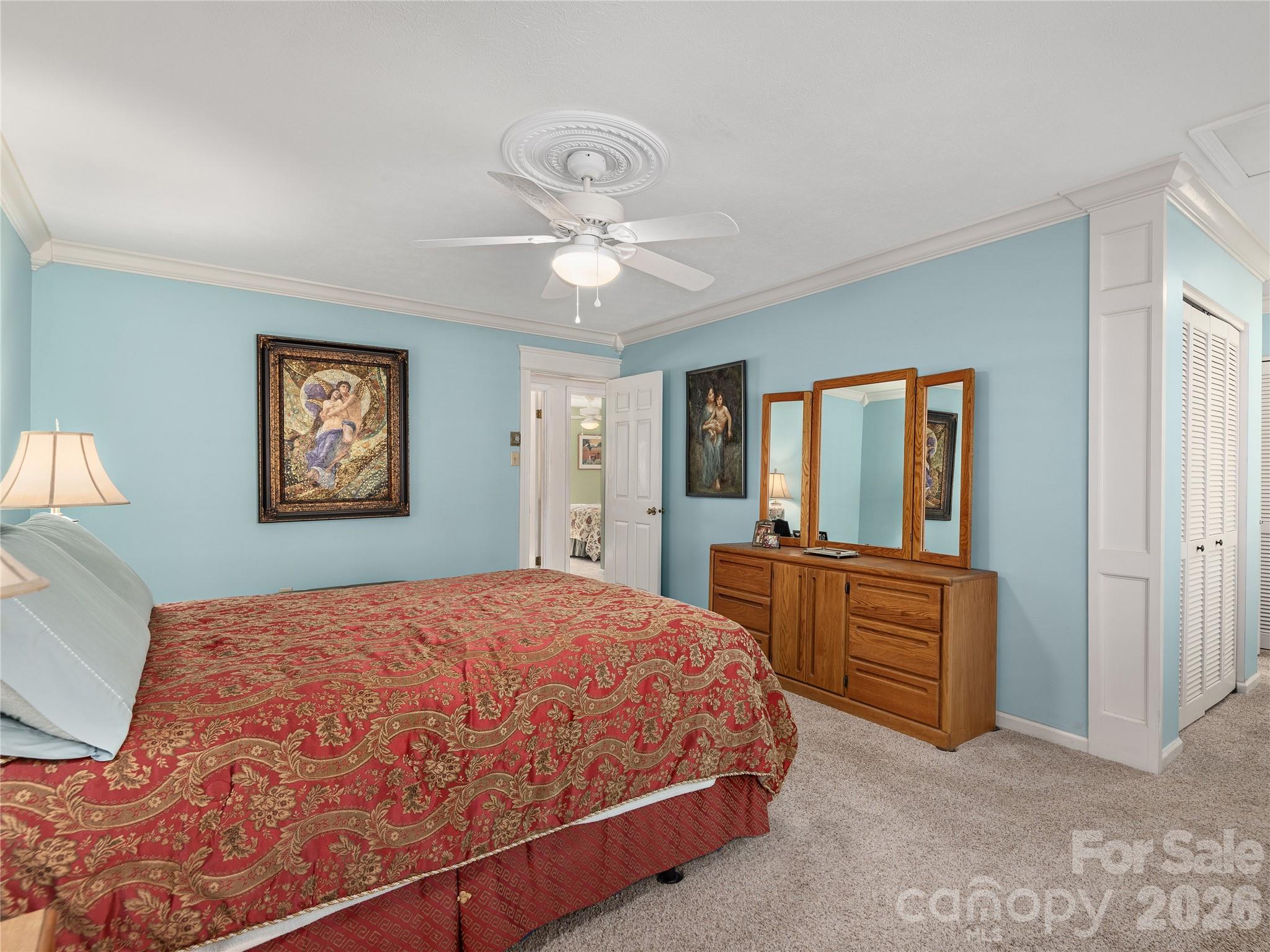 142 Twin Lakes Drive Candler NC 28715