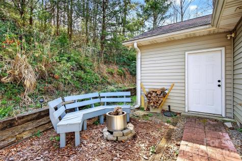 32 Tucker Road Black Mountain NC 28711