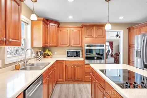 65 Lawson Ridge Road Leicester NC 28748