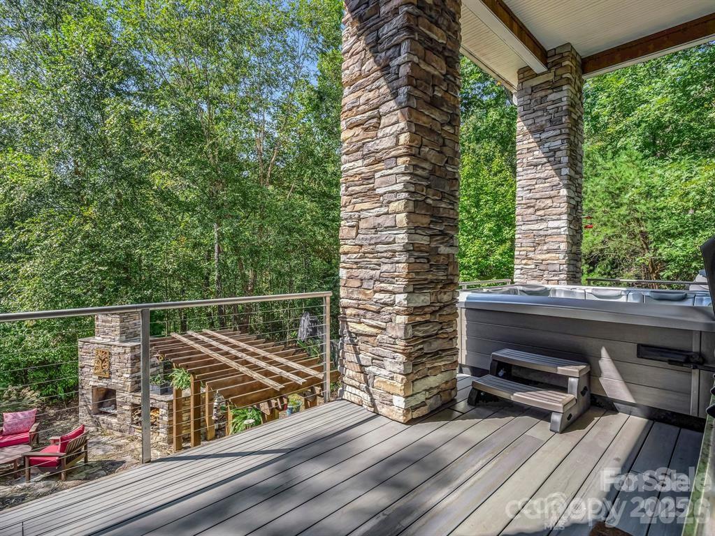 167 Trails End Lake Lure NC 28746