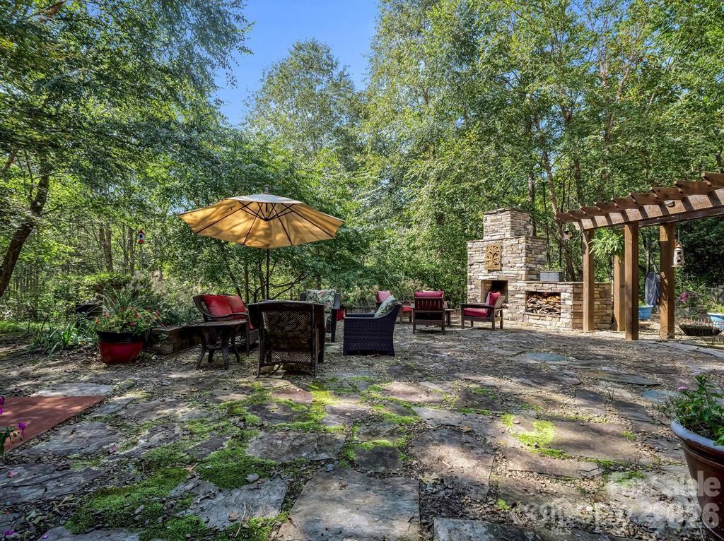 167 Trails End Lake Lure NC 28746