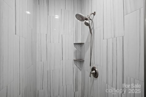 22 Governors View Road Asheville NC 28805