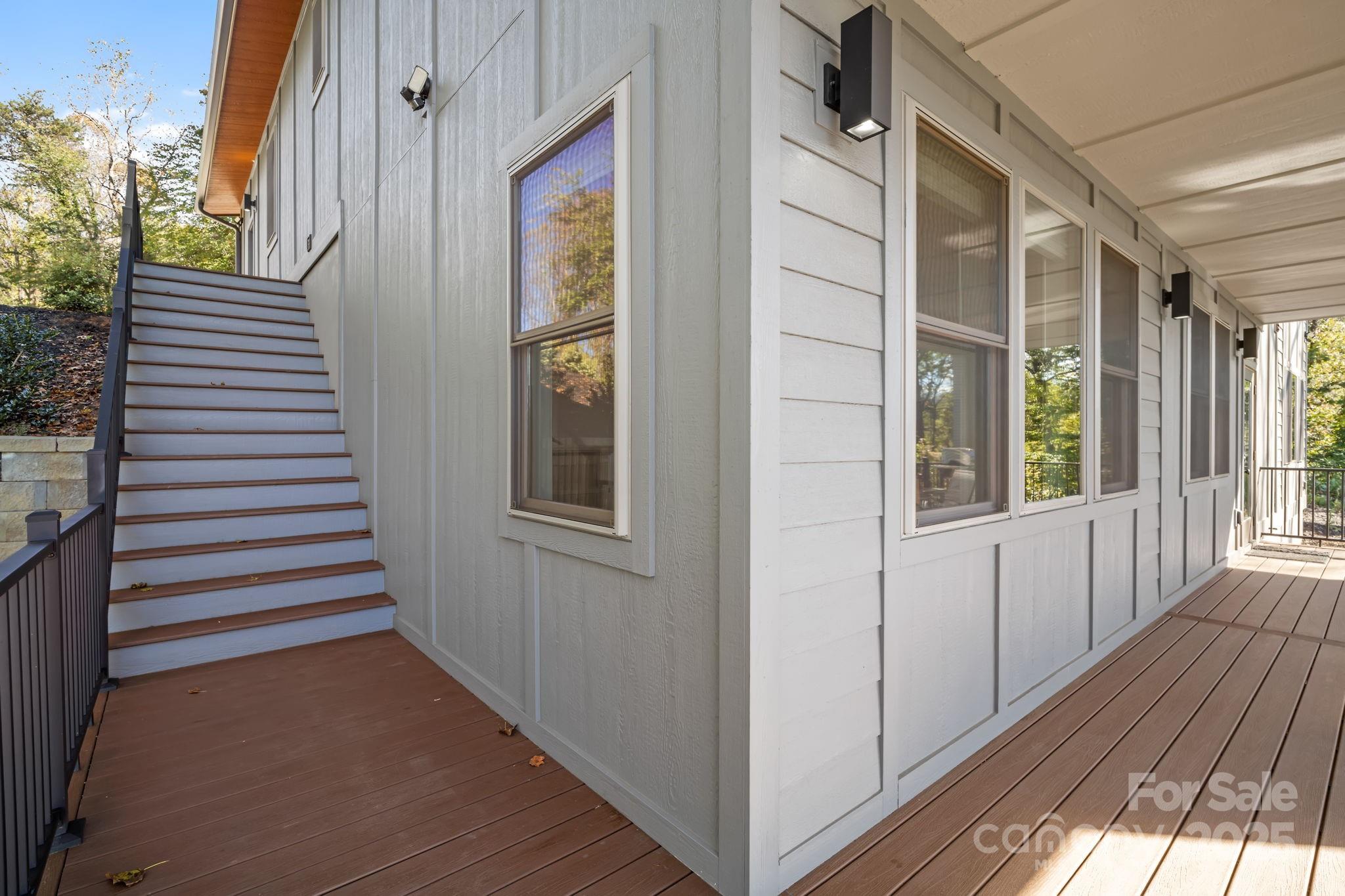 22 Governors View Road Asheville NC 28805