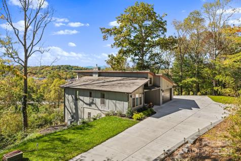 22 Governors View Road Asheville NC 28805
