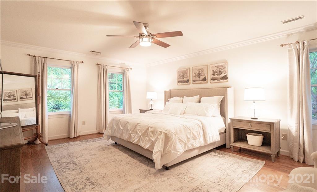 2829 Cross Country Road Charlotte NC 28270