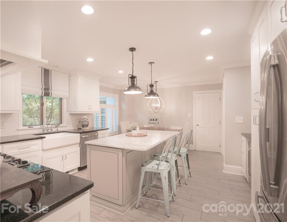 2829 Cross Country Road Charlotte NC 28270