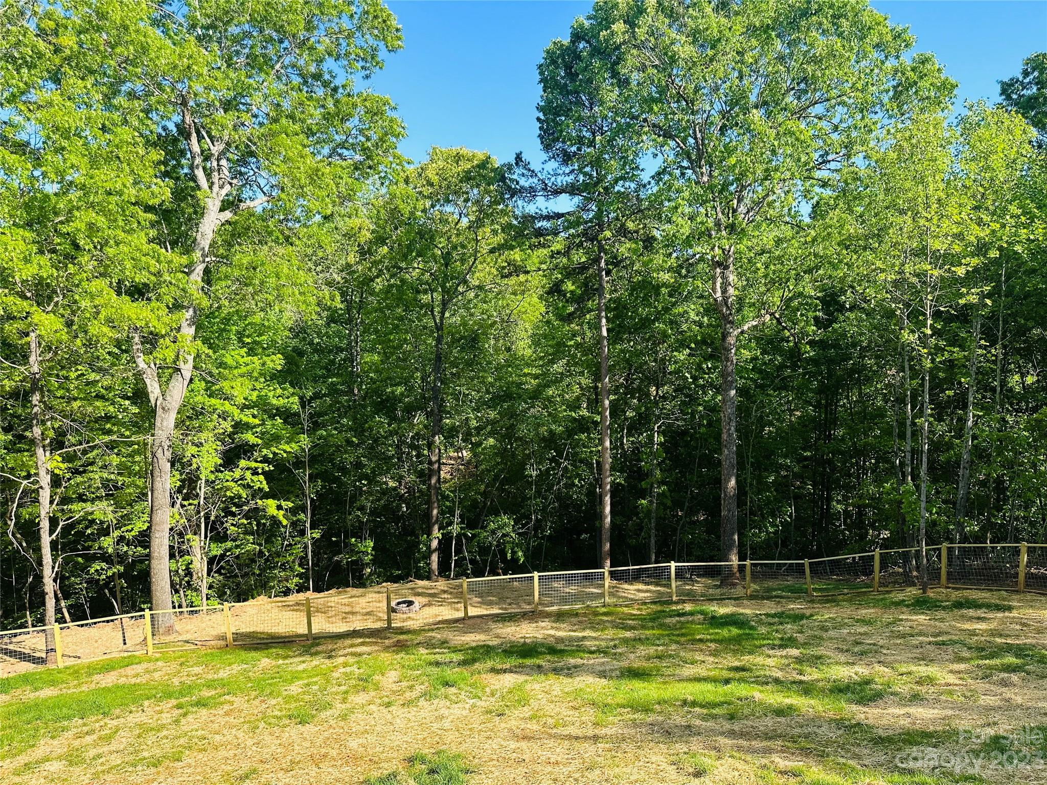 274 Lake Mountain View Drive Marion NC 28752